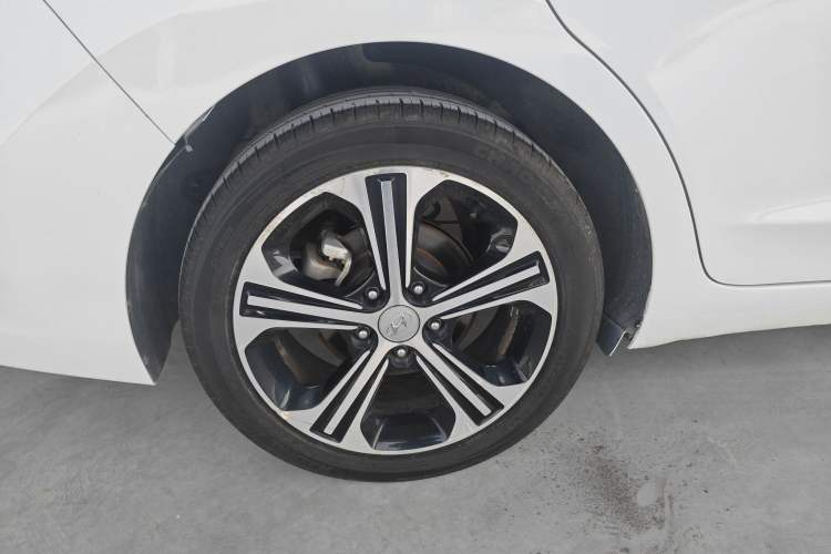 Used Hyundai Elantra 2018 1.4T Dual-Clutch Xuan Dong · Dynamic Edition
