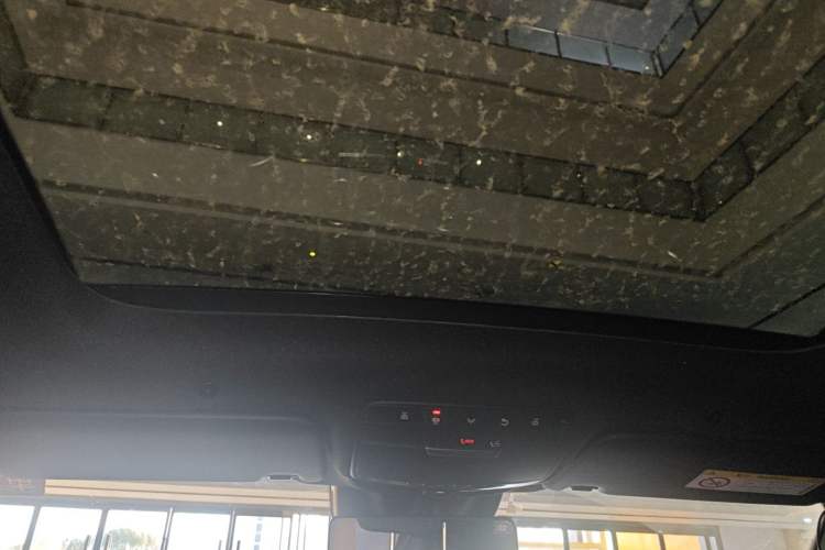 Used Mercedes-Benz GLC 2020 Facelift GLC 300 L 4MATIC Dynamic Edition
