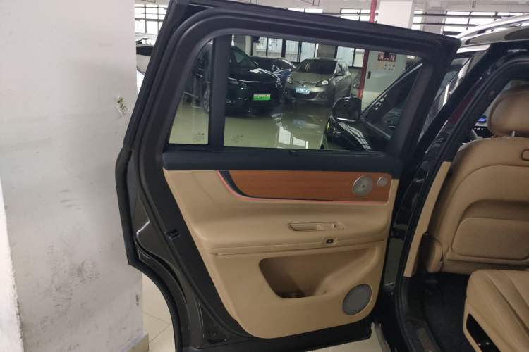 Used Hima AITO M9 2024 All-Electric Max Version 100 kWh 6-Seater
