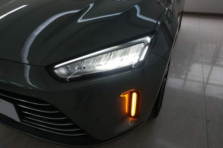 Used Hima AITO M5 2022 Range-Extended Rear-Drive Standard Version
