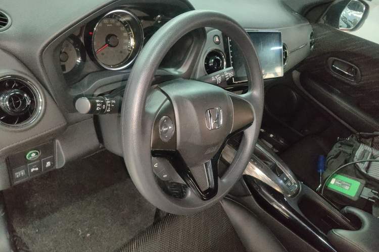 Used Honda XR-V 2017 1.8L EXi CVT Comfort Version
