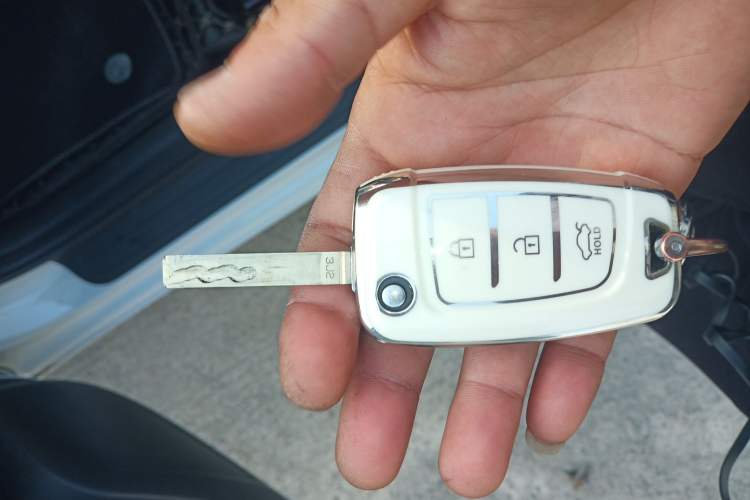 Used Hyundai Celesta 2018 1.6L Automatic GL Enjoyment Edition China VI compliant