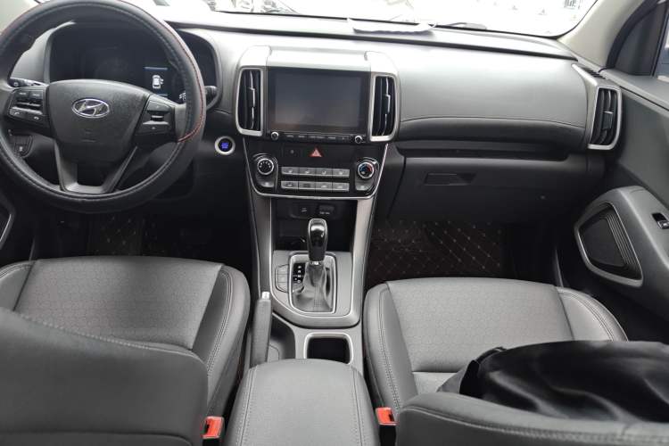 Used Hyundai ix35 2019 2.0L Automatic 2WD Zhiyong·Changxiang Edition China V Standard