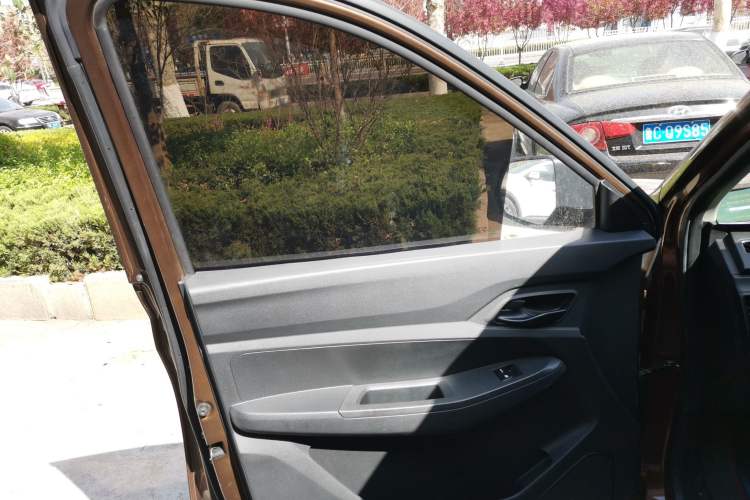 Used Wuling Hongguang 2021 1.5L S Base Version LAR
