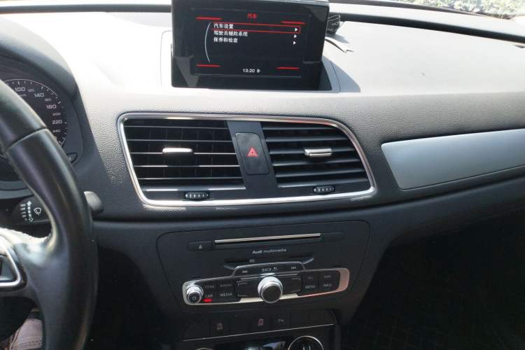 Used Audi Q3 2017 30 TFSI Fashion Model