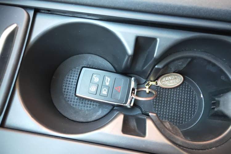 Used Land Rover Discovery 2024 360 PS Dynamic SE
