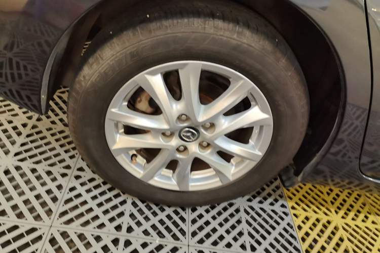 Used Mazda Mazda 3 Axela 2017 Sedan 1.5L Automatic Comfort Model Emission Standard China V
