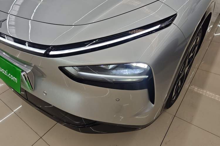 TDK.VehicleDetails.img