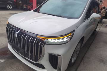 Used VOYAH Dream 2024 PHEV Extended-Range Premium Edition