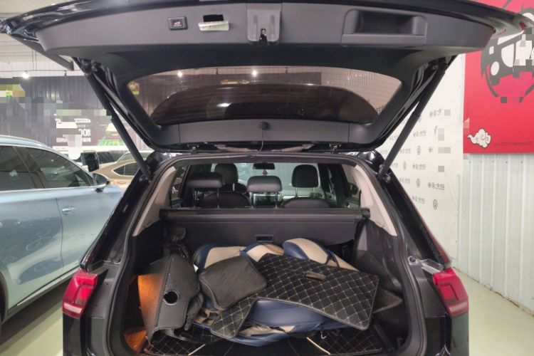 Used Volkswagen Tiguan L 2021 330TSI Automatic Two-Wheel Drive Comfort Edition
