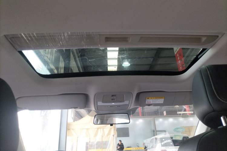 Used MG 6 2017 20T Automatic Luxury Smart Connect Version China V Standard