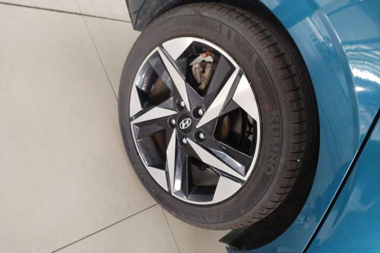 Used Hyundai Elantra 2021 1.5L CVT GLX Elite Edition
