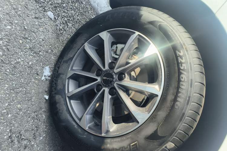 Used BYD Destroyer 05 2024 HONOR Edition DM-i 55KM Luxury Model
