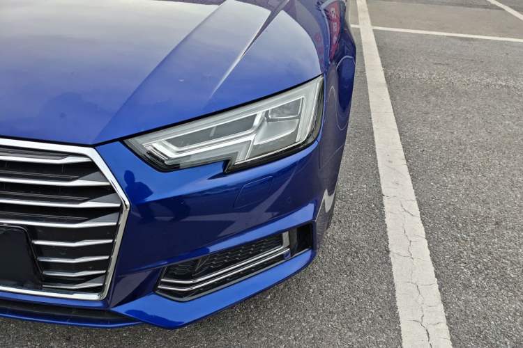 Used Audi A4L 2019 40 TFSI Ambition China VI
