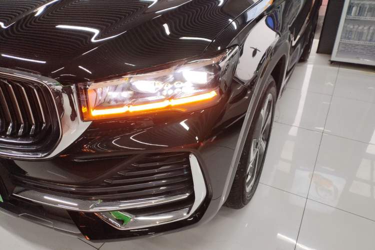 Used Geely Auto Monjaro L 2024 2.0TD High-Power Automatic Two-Wheel Drive Yunqi Version
