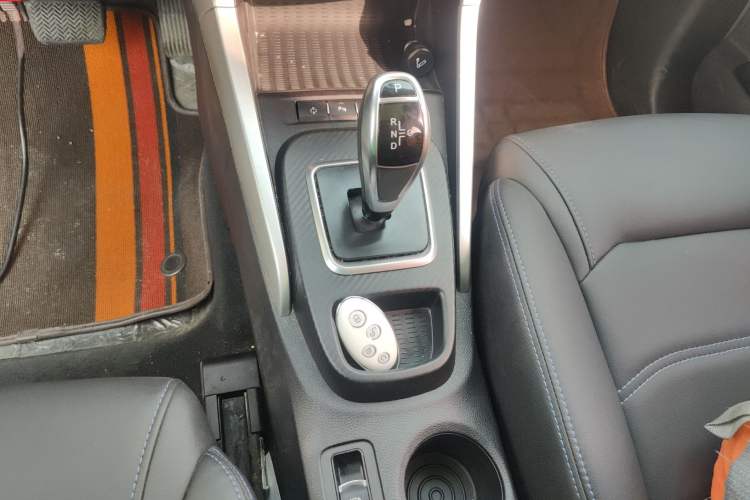 Used BYD Yuan New Energy 2018 EV360 Smart Connect Cool Edition
