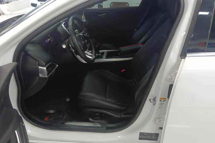 Used Jaguar XEL 2020 2.0T 200PS R-DYNAMIC Youth Sports Edition
