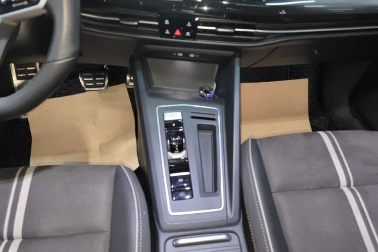 Used Volkswagen Golf 2023 280TSI DSG R-Line Lite
