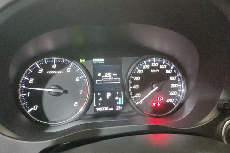 Used Mitsubishi Outlander 2016 2.4L 4x4 Luxury Edition 7-Seater