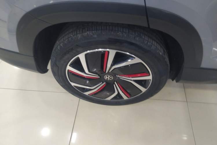 Used Volkswagen Tharu 2023 300TSI Two-Wheel-Drive Full Moon Edition