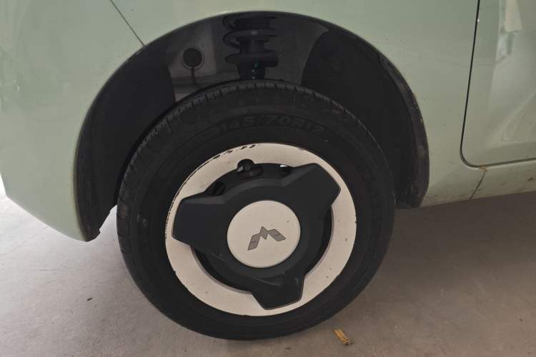 Used Wuling Hongguang MINIEV 2021 Macaron Fashion Edition Lithium-Ion Battery
