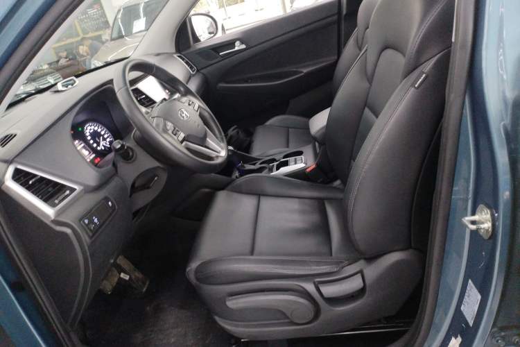 Used Hyundai Tucson 2015 1.6T Dual-Clutch Two-Wheel-Drive Smart Model
