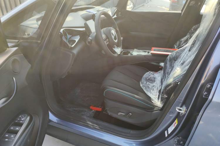 Used BYD Dolphin 2025 420km Free Edition
