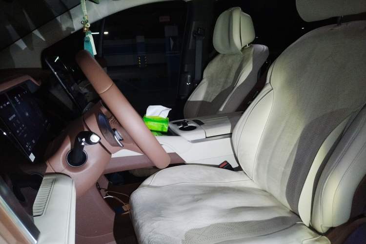 Used BYD Xia 2025 DM-i 1.5T 180km Beyond Edition
