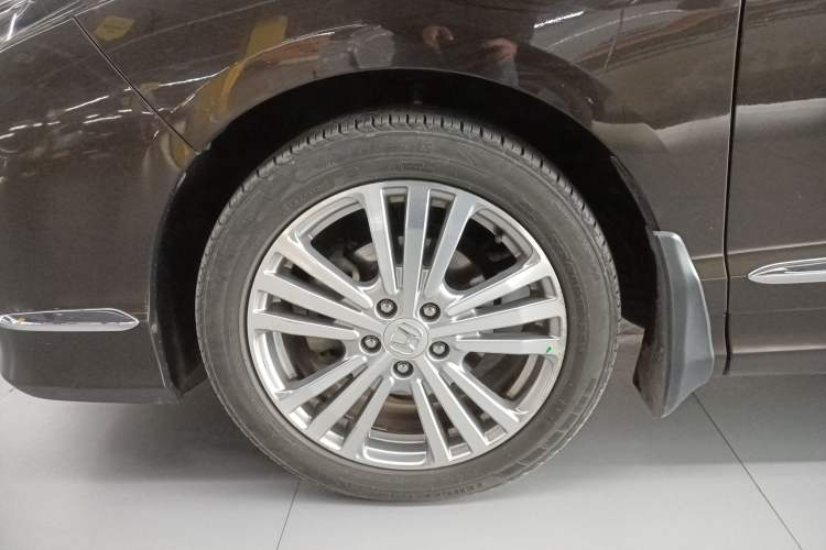 Used Honda Elysion 2016 2.4L Luxury Edition
