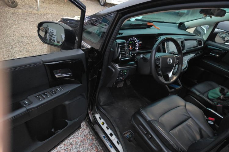 Used Honda Elysion 2019 2.0L Hybrid Supreme Edition