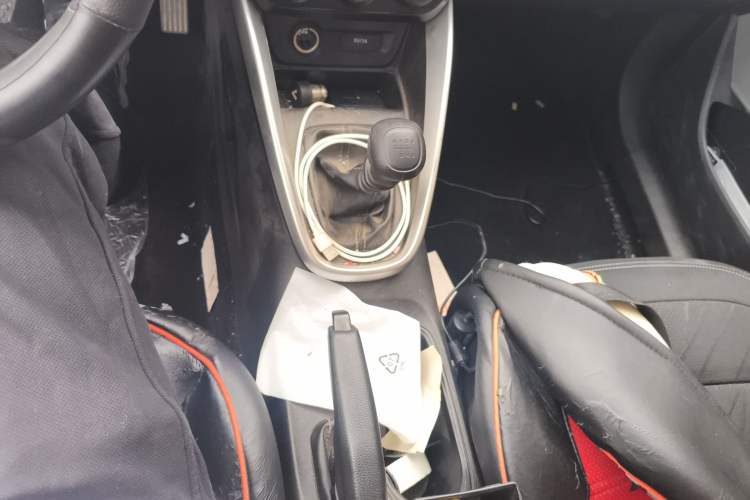 Used Baojun 510 2019 1.5L Manual Enjoyment Model 77kW China VI Emission Standard
