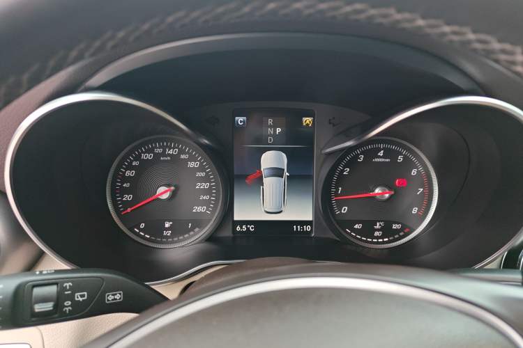 Used Mercedes-Benz GLC 2019 GLC 260 L 4MATIC Dynamic Model
