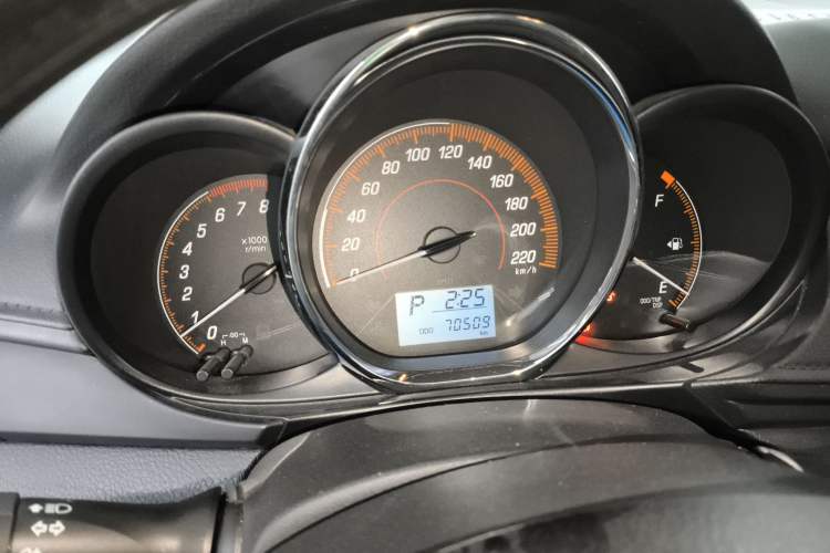 Used Toyota YARiS L 2021 1.5L CVT Leading Edition
