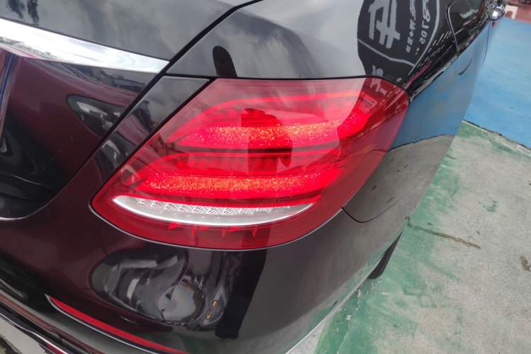 Used Mercedes-Benz E-Class 2019 E 300 L Luxury Model
