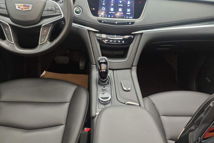 Used Cadillac XT5 2021 2.0T Two-Wheel Drive Luxury Version
