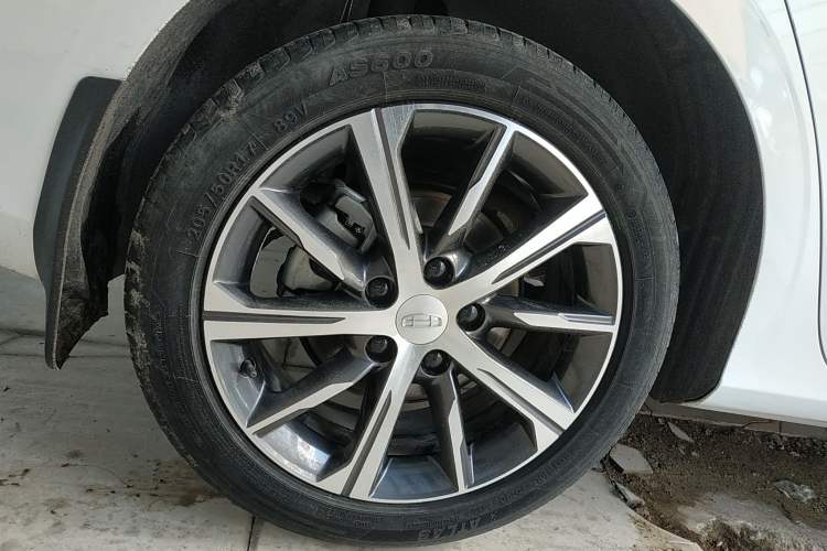 Used Geely Auto Emgrand 2022 4th Generation 1.5L CVT Luxury Model