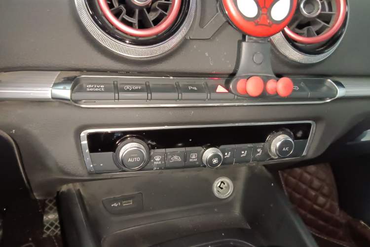 Used Audi A3 2019 Limousine 35 TFSI Sport Edition China V Emission Standard