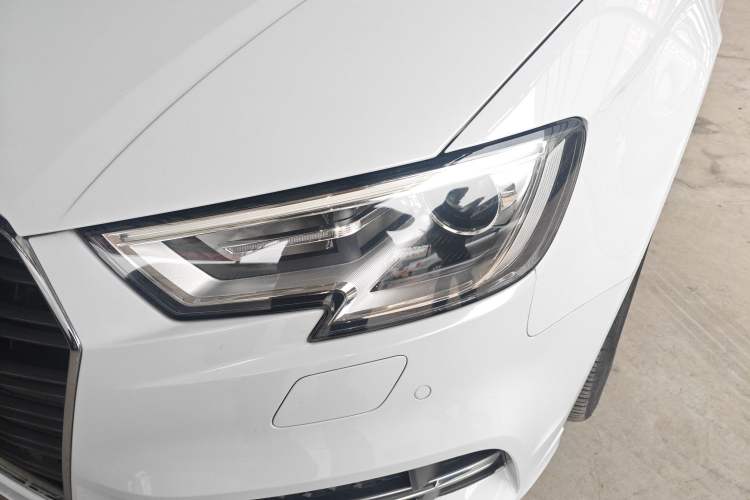 Used Audi A3 2018 30th Anniversary Edition Limousine 35 TFSI Fashion Model
