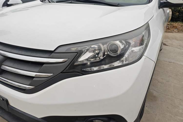 Used Honda CR-V 2013 2.0L Two-Wheel-Drive Classic Edition