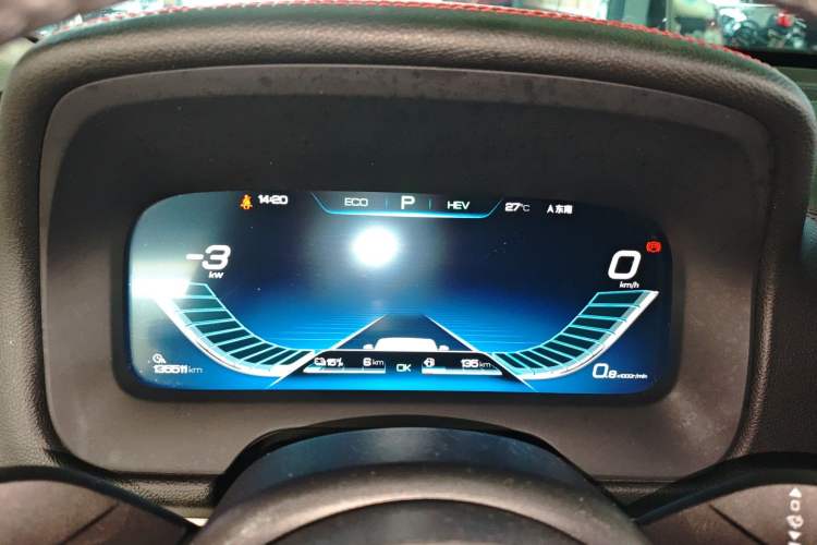 Used BYD Tang New Energy 2018 DM 2.0T All-Wheel Drive Smart Connectivity Luxury Model 7 Seats China V Emission Standard
