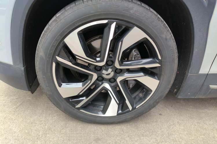 TDK.VehicleDetails.img