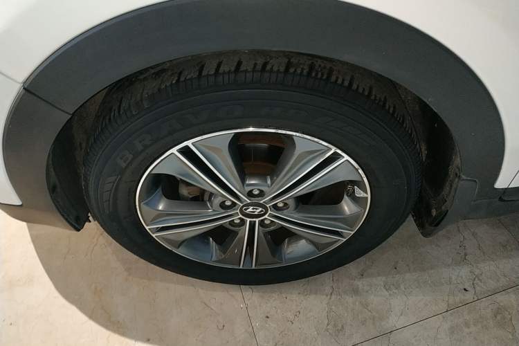 Used Hyundai ix25 2015 1.6L Automatic Two-Wheel Drive Smart GLS Trim
