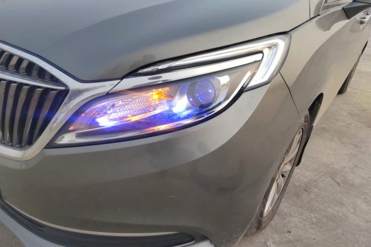 Used Buick GL8 2018 ES 28T Comfort Model China VI Standard
