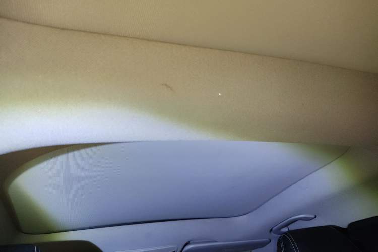 Used Mercedes-Benz GLA 2015 GLA 200 Fashion Model