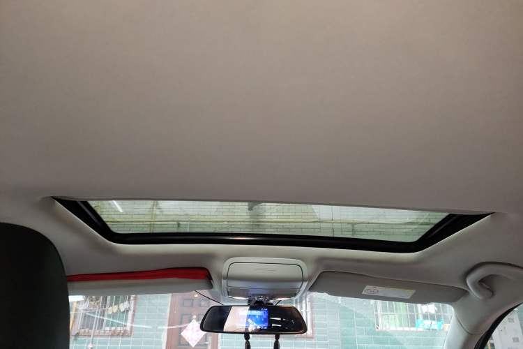 Used Volkswagen Sagitar 2018 1.6L Manual Comfort Model