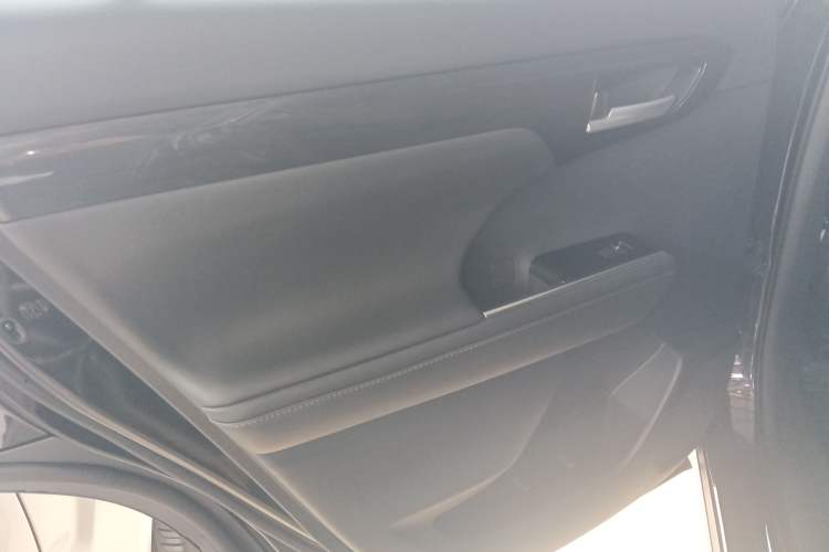 Used Toyota Crown Land Cruiser 2021 2.5L HEV Four-Wheel Drive Luxury Edition
