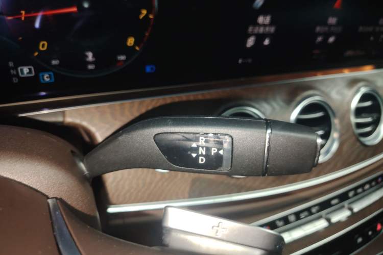 Used Mercedes-Benz E-Class 2023 Updated E 300 L Luxury Edition
