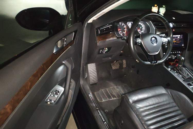 Used Volkswagen Magotan 2019 330TSI DSG Luxury Model China V Standard
