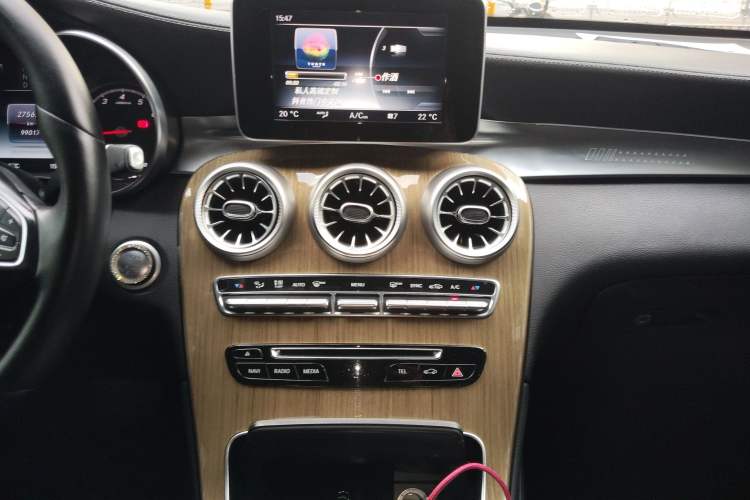 Used Mercedes-Benz GLC Coupe 2017 GLC 260 4MATIC Coupe SUV
