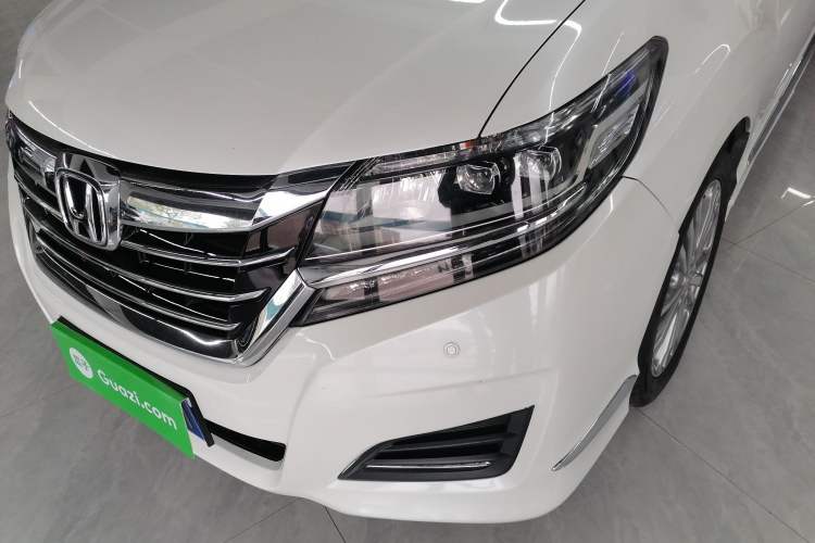 Used Honda Elysion 2016 2.4L Style Edition
